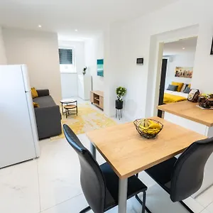 Appartamento Golden Oasis Free Private Parking, Lubiana